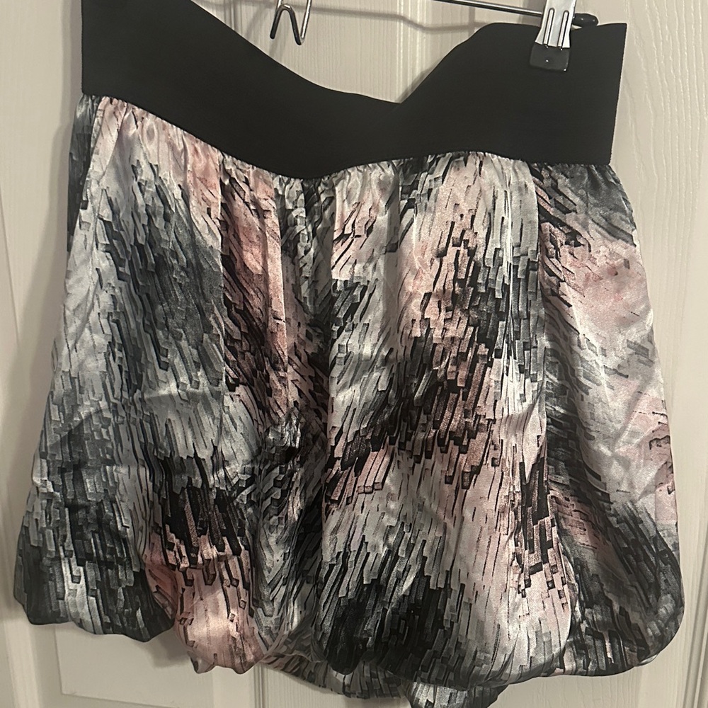 Topia Stylish Black and Pink Women's Skirt size 1xl